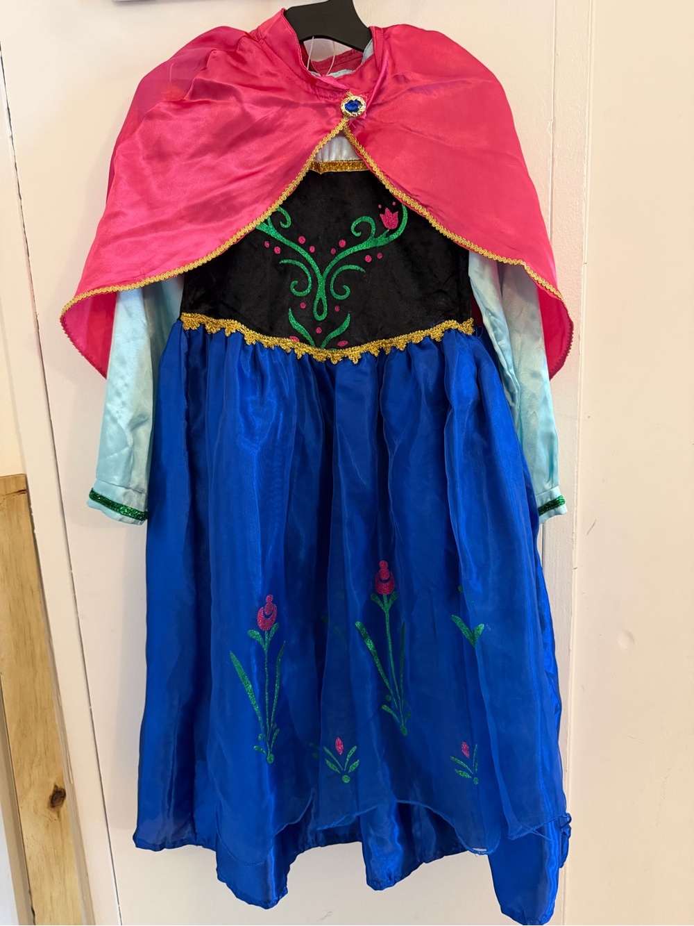 Frozen Anna Girls Blue Dress with Pink Removable Cape Kids Costume sz 150